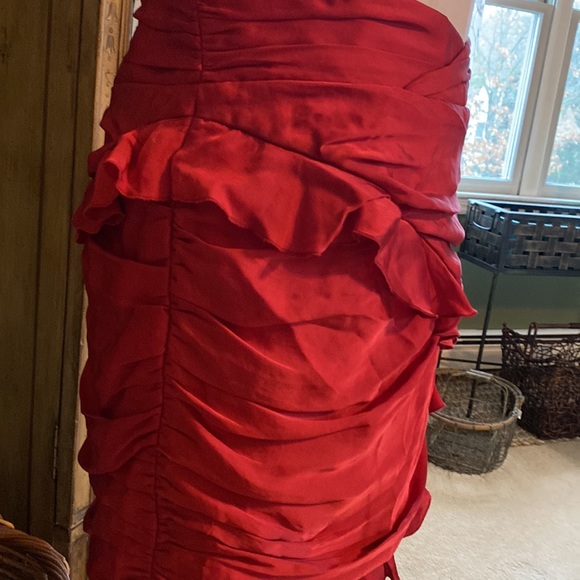 GORGEOUS BANANA REPUBLIC SILKY SKIRT - Picture 2 of 6